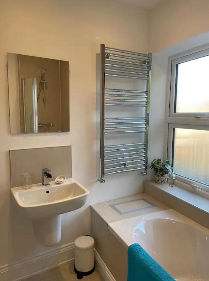 Beautiful In Harrogate, North Yorkshire Apartment *